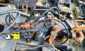 3636_1 puh JCB Tm