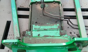 3674_1 JD6140R puh