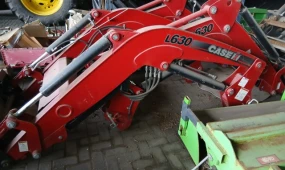 3815 voorlader Case L630