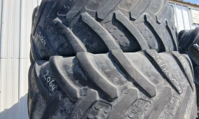 2064 BKT tires R42