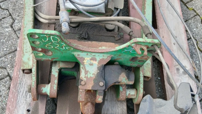 3670_1 puh JD6230