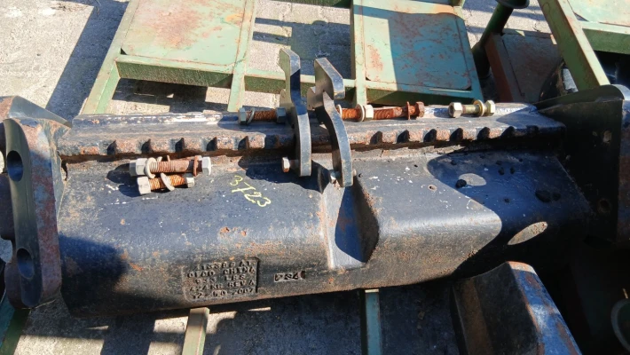 3723_4 bracket 424kg
