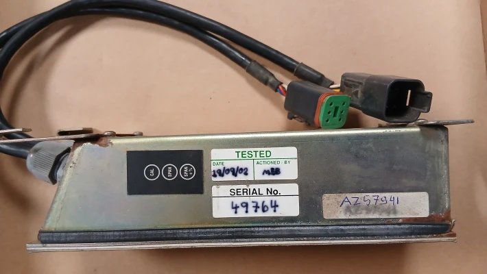 3911_2 AZ57941 display
