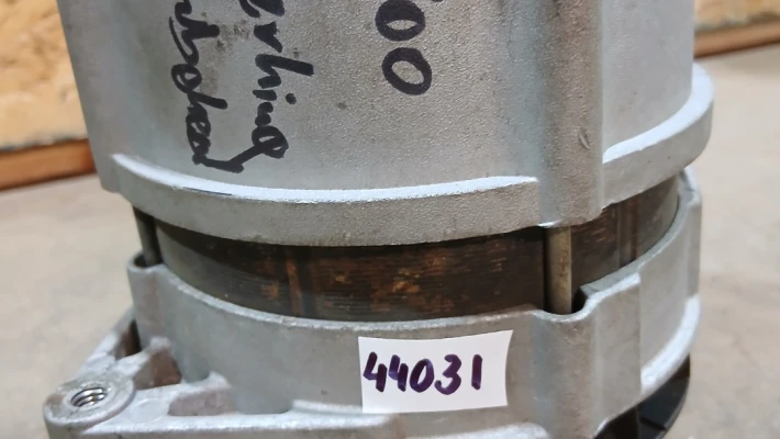 44031_1 alternator JD 3800