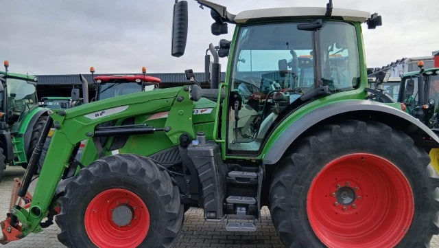 25481_1 Fendt 313