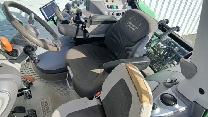 25432_4 Deutz Agrotron 6175ttv +FL Stoll