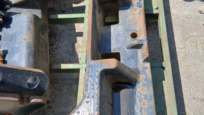 3724_3 weightbracket Case