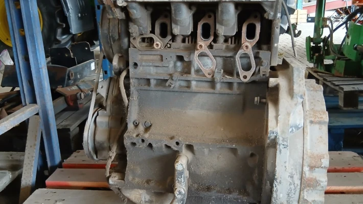 44050_1 Deutz-Fahr engine oil cooled