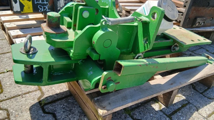 3660_1 hitch JD6110M
