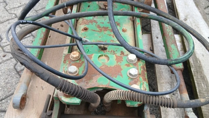 3663_3 pickup hitch JD