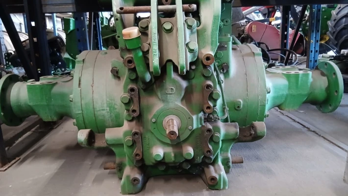 44002_5 JD SU51495
