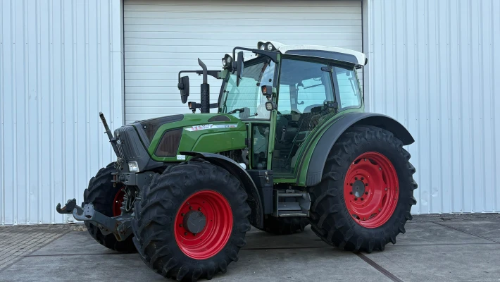 26653_1 Fendt 211V TMS