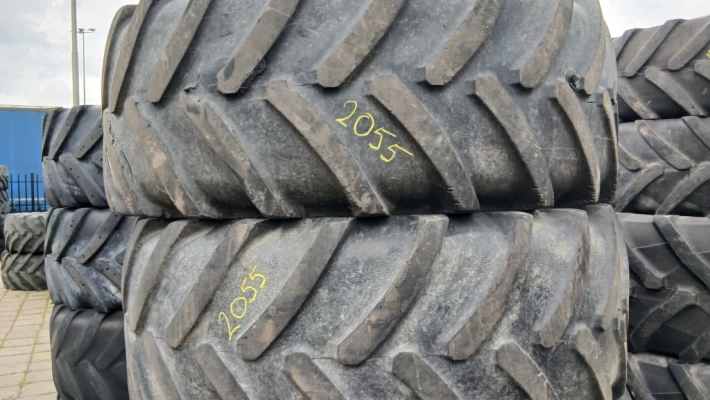 2055_1 Michelin XM108